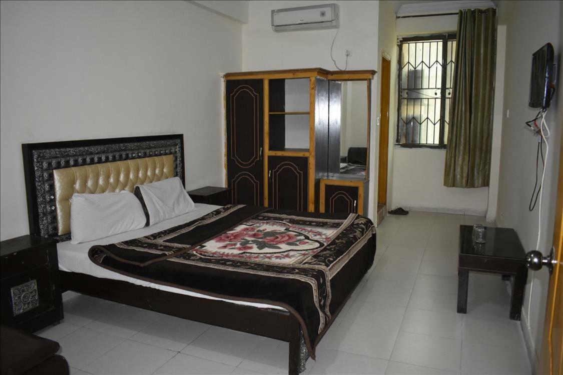 Mehran Hotel Rawalpindi Luaran gambar