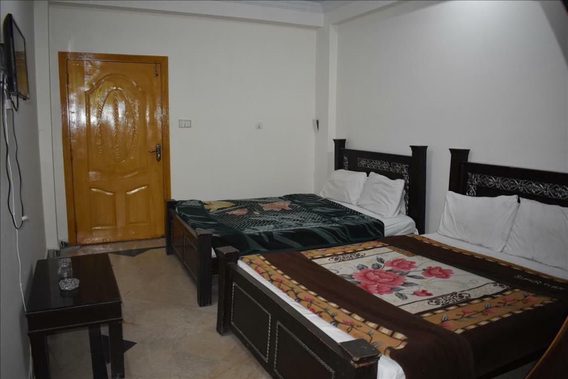Mehran Hotel Rawalpindi Luaran gambar